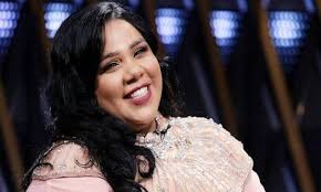 الفنانة علا غانم كانت ضحية رامز جلال في الحلقة العاشرة من برنامجه، حيث فوجئت رامز بيلعب بالنار استضاف كذلك نجمة مسرح مصر ويزو إضافة إلى الفنانة شيماء سيف. ØµÙˆØ±Ø© ÙƒÙ„ Ø´Ù‰Ø¡ Ù†ØµÙŠØ¨ Ø±Ø³Ø§Ù„Ø© ØºØ§Ù…Ø¶Ø© Ù…Ù† Ø´ÙŠÙ…Ø§Ø¡ Ø³ÙŠÙ Ø¹Ù„Ù‰ Ø¥Ù†Ø³ØªØ¬Ø±Ø§Ù… Ù…Ø¨ØªØ¯Ø§
