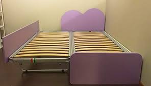 Letto singolo cuore s collezione girotondo tutti gli elementi della collezione sono realizzati con pannelli in nobilitato melaminico su due lati in finitura opaca in vari colori di classe e1 secondo l… Iiá… Letto A Cuore Per Bambine E Adulti á… Cameretta E Matrimoniale