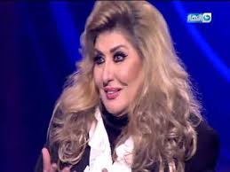 كشفت الفنانة المصرية سهير رمزي، عن الأسباب التي دفعتها إلى خلع الحجاب بعد سنوات طويلة من ارتدائه، قائلة إنها اكتشفت بعد فترة أن حجابها ليس. Ø§Ù„Ù„ÙŠÙ„Ø© Ø­Ù„Ù‚Ø© Ù†Ø§Ø±ÙŠØ© Ù„Ù„Ù†Ø¬Ù…Ø© Ø³Ù‡ÙŠØ± Ø±Ù…Ø²ÙŠ Ù…Ø¹ Ø£Ø±ÙˆÙ‰ ÙÙŠ ØªØ­Øª Ø§Ù„Ø³ÙŠØ·Ø±Ø© Youtube