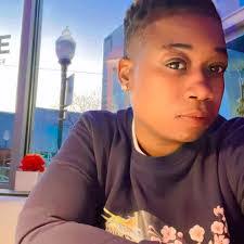 Tabatha Dawson's Instagram, Twitter & Facebook