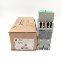 Allen-Bradley 700-RTC20Z300U1 Solid State Timing Relay