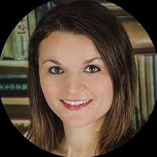 Ashley Larue's Instagram, Twitter & Facebook