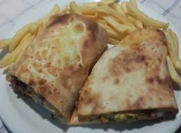 Baguette farcie, snack medina spécialité tunisienne, commandez sur notre site. L Orient Marsa On A Mange Pour Vous