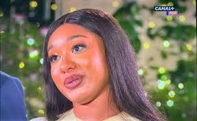 Le gar voit zeïnab il crie « MASSAH »🤣🤣🤣🙀🙀🙀 Wolowoss et fier de  l'être… elle est d'abord mo😍😍😍😍😍