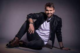 A nemalou měrou k tomu přispěl i videoklip, při. Video Josef Vagner Neni Muz Z Planety Hollywood Novy Singl Mu Otextovala Patricie Ireport Music Style Magazine