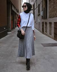 Selain pink, tersedia warna lain seperti hitam, tosca, navi, ungu, kuning, marun dan biru laut. Plaid On Plaid Full Look Model Pakaian Gaya Berpakaian Model Pakaian Remaja Wanita