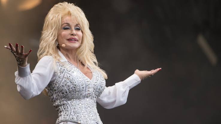The Untold Truth Of Dolly Parton