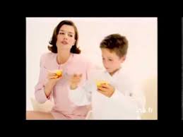 Je me lave avec de l' eau froide, ou je prends une douche, je me brosse les dents, je me peigne et je m' habille. Je Me Leve Et Je Confirme Youtube