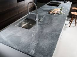 Strasser Steine Gmbh Modernes Kuchendesign Kuche Naturstein Arbeitsplatte Kuche Granit Moderne Kuchendesigns