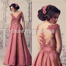 S'engager peut faire peur parfois, mais dire « oui » à ces robes d'invitée de mariage est simple comme bonjour. Robe De Soiree De Mariage 63 Remise Www Ak Hel Com