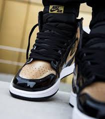 Air Jordan 1 Retro High Og Gold Toe Releasing Next Week Kicksonfire Com Air Jordans Trending Shoes Gold Toe