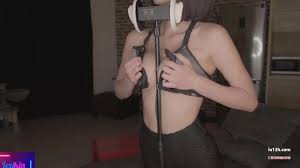 女神lexikin onlyfans付费在线asmr视频，超美胸器夹住喘息助眠资源-asmr部落