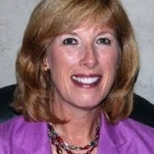 Gayle Horton's Instagram, Twitter & Facebook