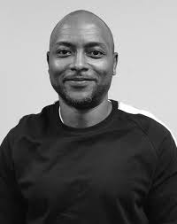 On 11/11 we pause to say thanks On 11/111 wee paus ee to saayyy thhankks