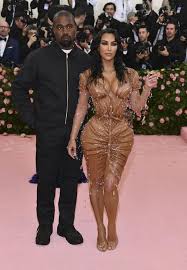 Kim kardashian knows that beauty is pain. Met Gala 2019 Kim Kardashian Stuns In Wet Look Dress While Kanye Looks Like A Security Guard Perthnow