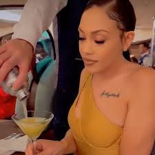 Karen Gaines (@kjanece) • Instagram photos and videos