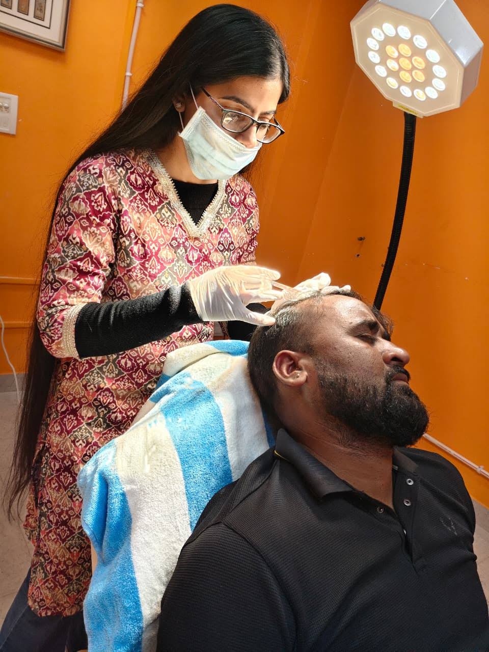 Madhaav Aesthetic and Cure Vibe Clinic – Best Hair Transpl