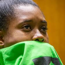 Hope and help for this infamous, federally subsidized Oak Cliff complex  slips out of reach