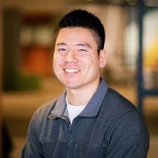 Heather Safford's Instagram, Twitter & Facebook