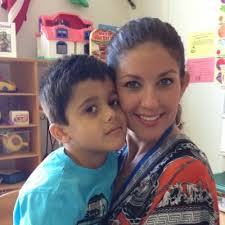 Shari Perez (@sharilp99)