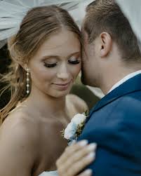 Emily Schutt (@makeupwithemilykate) • Instagram photos and videos