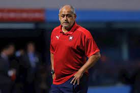 El exvolante de 59 años considera que si el estratega da oportunidad a ciertos jugadores es por la confianza que tiene en ellos y destacó especialmente a santiago arzamendia, lateral de cerro porteño. Hijo De Chiqui Arce Fallecio En Un Accidente Este Domingo El Nacional