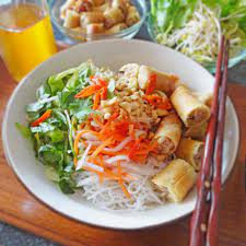 bun cha gio spring roll noodle bowls scruff steph recipe asian recipes spring rolls bun cha
