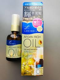 A hair cream designed to make your hair smoother to the tip of the hair. Lucido L Hair Oil With Rich Argan Oil Beauty Personal Care Hair On Carousell