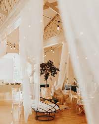 Intimate Summer Wedding In Halifax Nova Scotia In 2021