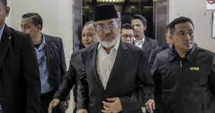 Jabatan ketua menteri, tingkat 18, wisma innoprise, jalan sulaman, teluk likas, 88999 kota kinabalu. Musa Aman Welcomes Challenge From Brother Anifah For Sabah Cm Post Malaysia Malay Mail