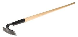 Different Types Of Gardening Hoes Explained With Images And The Best Gardening Hoe For Sale Reviewed On Quality Old Garden Tools Garden Tools Design Garden Hoe