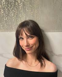 Wedding guest ready!!! Got ready with JJ again for a fun night celebrating  their good friends getting married! You make getting ready fun and easy  @jjniels 😋♥️