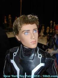 16bit.com: Toy Fair Coverage of Tonner Doll from Adam Pawlus