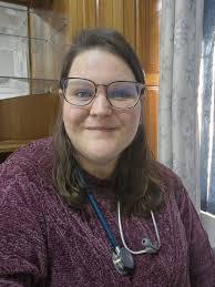 Catherine Gow's Instagram, Twitter & Facebook