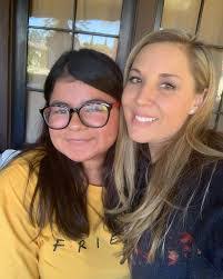 Melanie Kirschner's Instagram, Twitter & Facebook