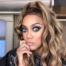 She is a producer and writer, known for бар «гадкий койот». Tyra Banks Tyrabanks Twitter