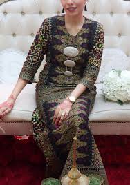 * kurung pahang motif songket nirvana menyerlah dalam kelasnya yang tersendiri. Baju Kurung Moden Songket Muslimah Fashion Two Piece On Carousell