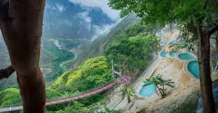 A pesar de que las grutas de tolantongo es uno de los destinos más demandados por los turistas nacionales, entre otras cosas gracias a la promoción que se le da al destino en redes sociales, también es cierto que no es la. Blog Hoteles City Express Grutas De Tolantongo Sumergete