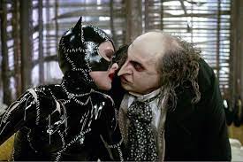 In the ensuing fight, the penguin falls through a window into the sewer's toxic water after accidentally launching the danny devito as oswald cobblepot / the penguin: Colin Farrell Gets Danny Devito S Blessing To Play The Penguin