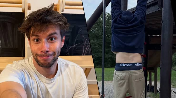 Ondřej Havel zkoušel fit výzvu na hřišti. Dopadlo to neplánovaným striptýzem | TV Nova