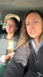 Lisa Clapp's Instagram, Twitter & Facebook