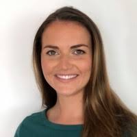 100+ profili “Julie”