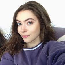 Wilma Dempsey's Instagram, Twitter & Facebook