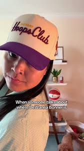 Elis Bonnets and Feom Where They Are