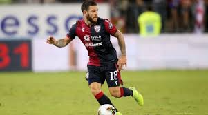 A native of punta del este, nandez is a fierce midfielder who isn't afraid to commit himself into tackles. As Roma Will Look To Sign Cagliari Midfielder Nahitan Nandez