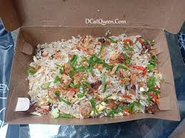 Selain digoreng atau dimasak pedas, ikan asin juga biasa diolah menjadi campuran nasi goreng lho. Review Nasi Goreng Dendeng Lemak Chef Tiarbah Nasgor Tiarbah Bekasi Kuliner Bekasi
