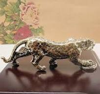 Amazon.com: Figura de leopardo hecha a mano con dinero de ...