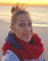 Dawn Johnstone's Instagram, Twitter & Facebook