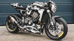Rocketgarage e il blog di riferimento per il mondo delle cafe racer e delle moto custom. Reimagined And Amazing Custom Honda Cb1000r