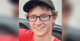 Casey Knutson's Instagram, Twitter & Facebook